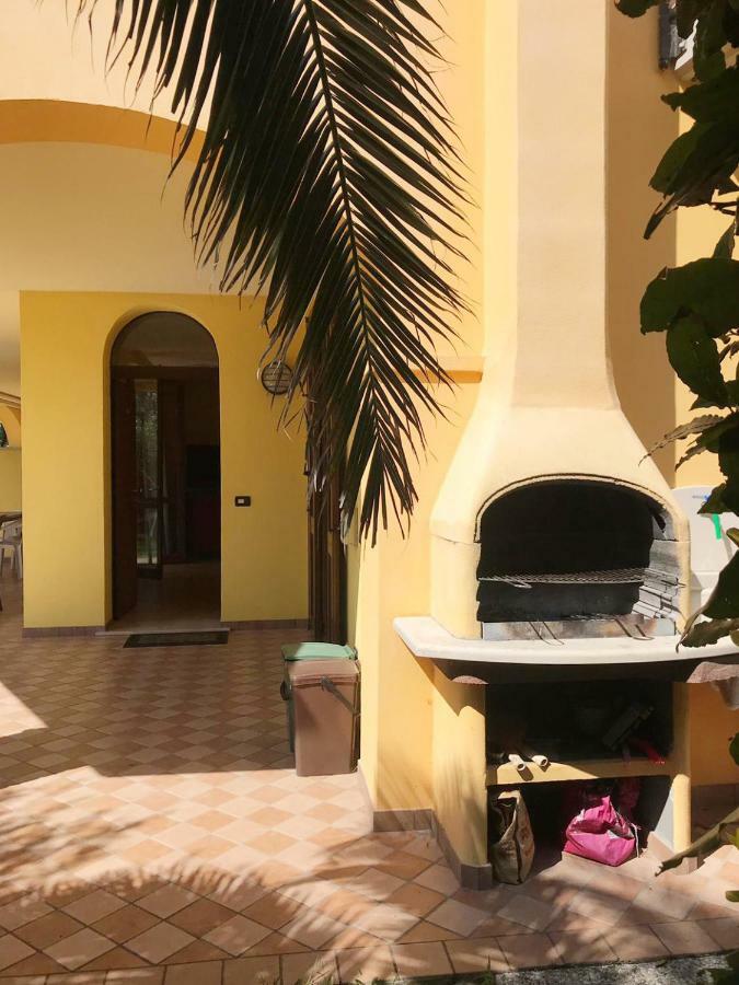 Villa The Sweet Rose With Pool Manerba del Garda Exterior photo