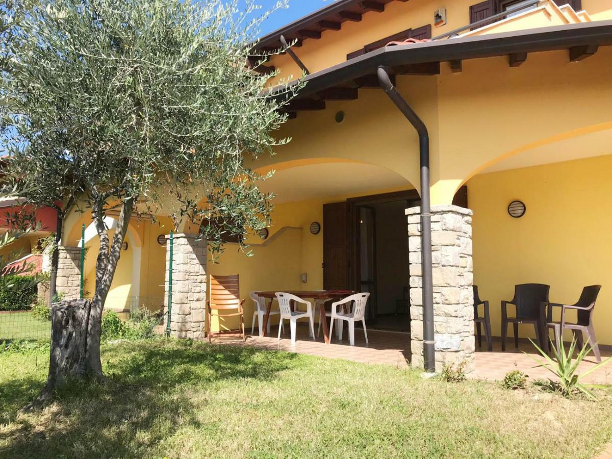 Villa The Sweet Rose With Pool Manerba del Garda Exterior photo