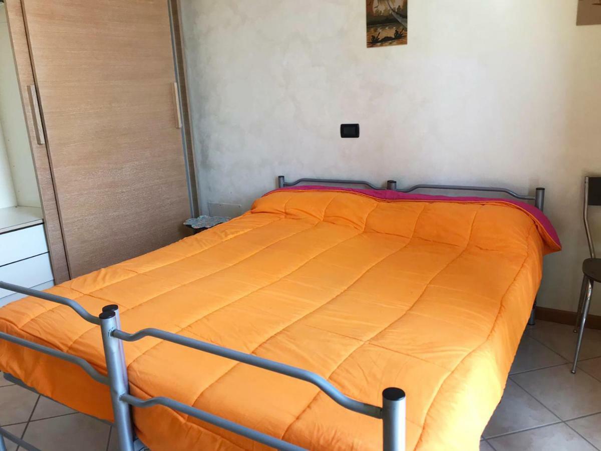 Villa The Sweet Rose With Pool Manerba del Garda Exterior photo
