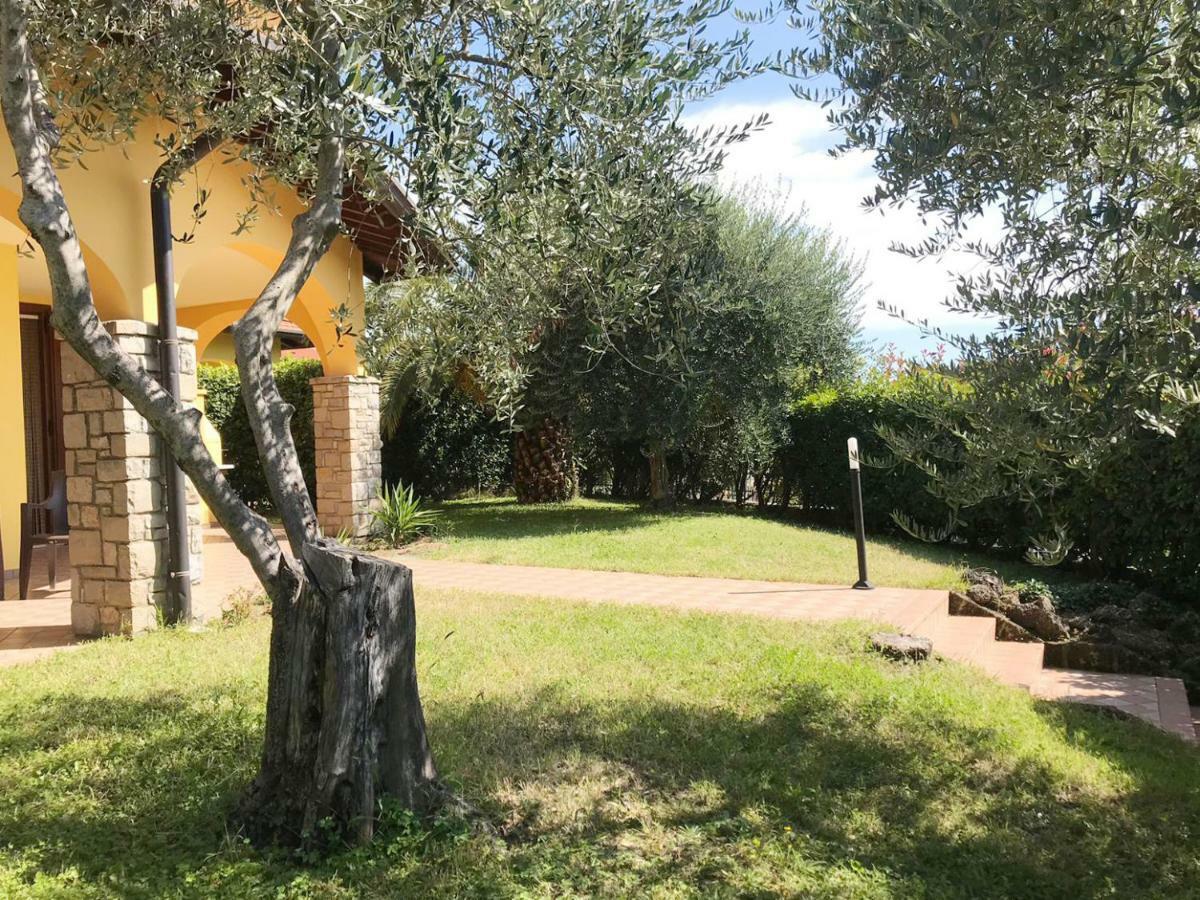 Villa The Sweet Rose With Pool Manerba del Garda Exterior photo