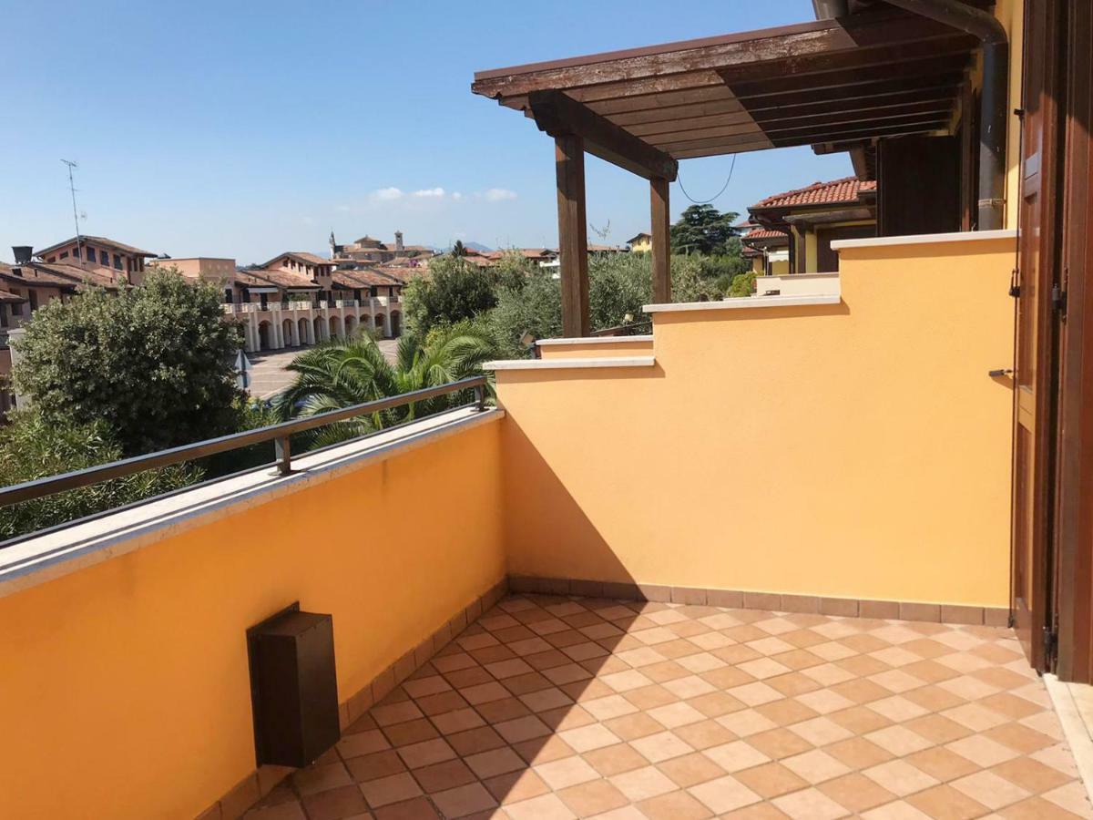 Villa The Sweet Rose With Pool Manerba del Garda Exterior photo